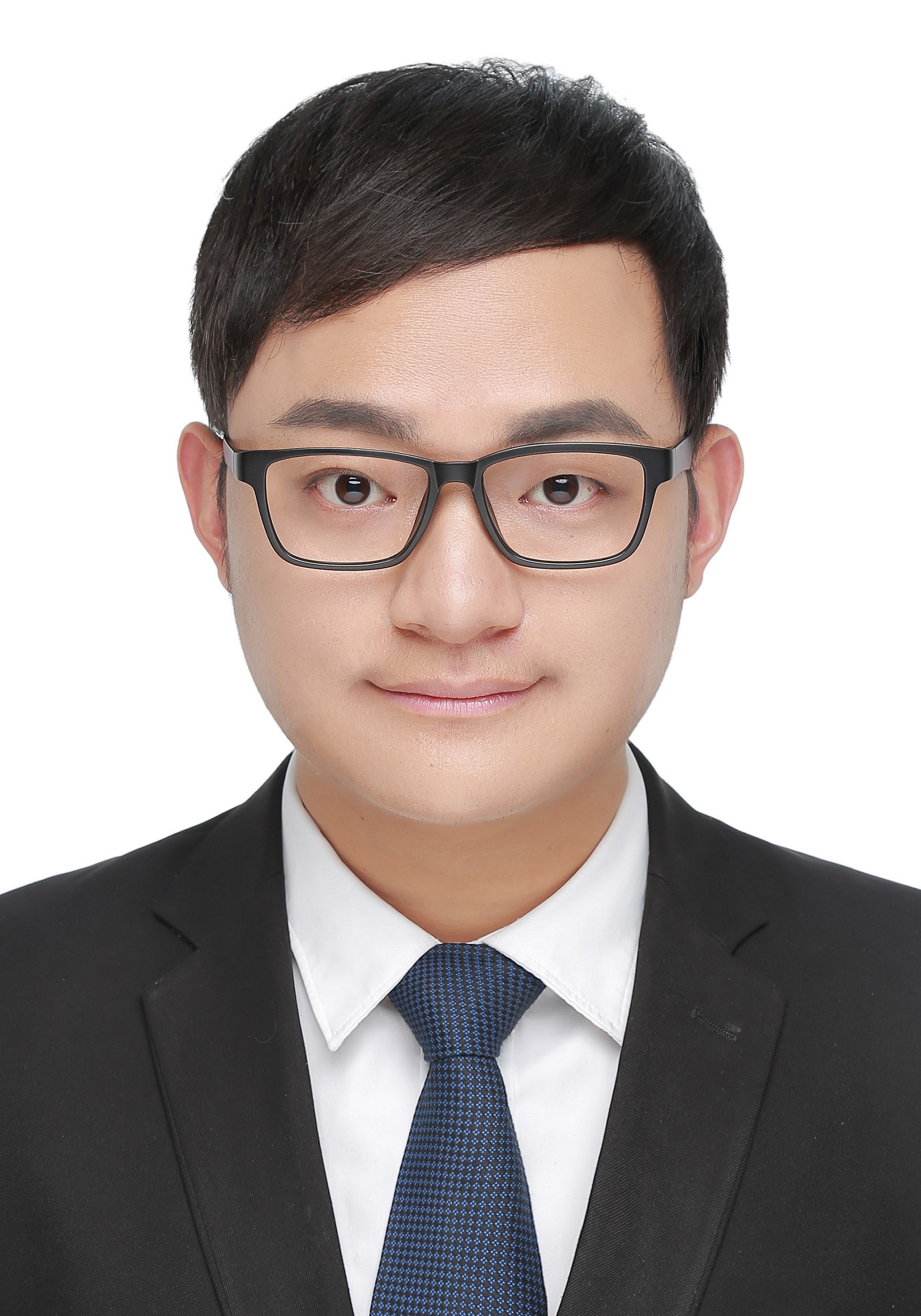 高鸣.jpg